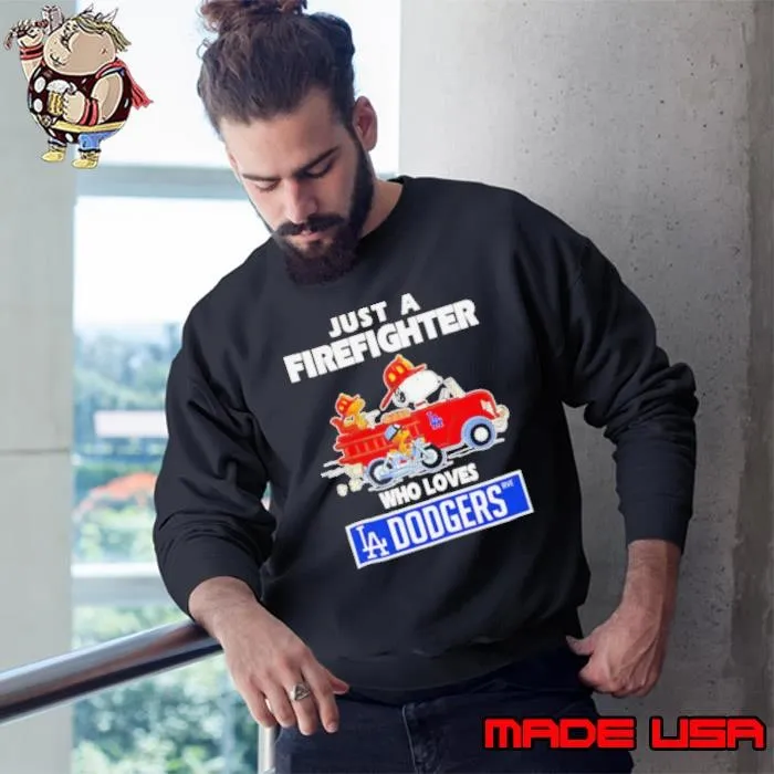 Snoopy and Woodstock just a firefighter who loves Dodgers Sweatshirt