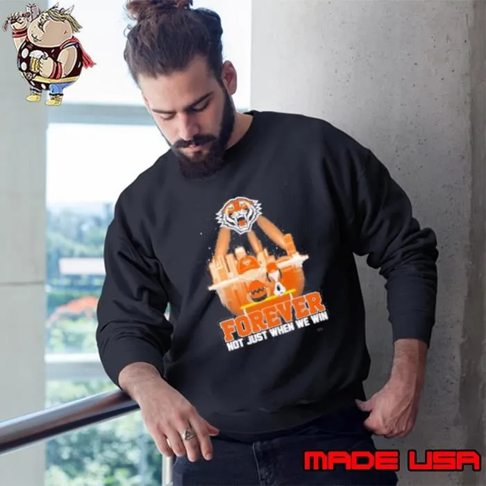 Snoopy And Charlie Brown Wests Tigers The Peanuts Forever Not Just When We Win Sweatshirt