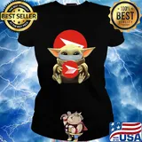 Baby Yoda hug Canada Post mask s Ladies tee