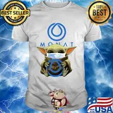 Baby yoda hug monat global covid-19 shirt