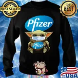 Baby yoda hug Phzer Mask Covid-19 s Sweater