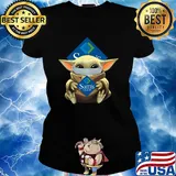 Baby Yoda mask hug Sam's club s Ladies tee