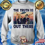 Alien x-file the truth is out there vintage s Sweater