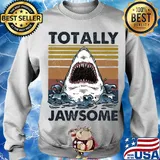 Shark totally jawsome vintage s Sweater