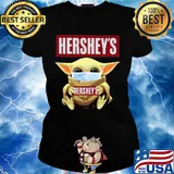 Star wars baby yoda hug Hershey’s mask covid-19 s Ladies tee