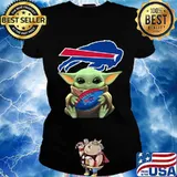 Baby yoda hug buffalo bills football s Ladies tee