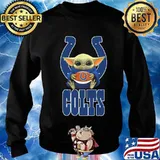 Baby yoda hug indianapolis colts football s Sweater