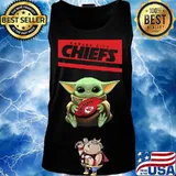 Baby yoda hug kansas city chiefs football logo s Tank top
