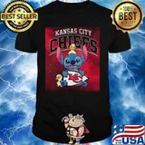 Disney stitch and ducks hug kansas city chiefs shirt