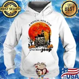 Halloween a witch her cat and her pumpkins sunset s Hoodie