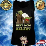 Master yoda and baby yoda best mom in the galaxy s Tank top