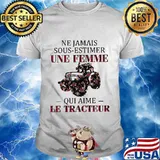 Ne jamais sous estimer une femme qui aime le tracteur flowers shirt