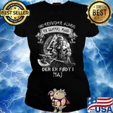 Undervurder Aldrig En Gammel Mand Der Er Født I Maj s Ladies tee