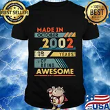 Made in October 2002 18 Years Old 18th Birthday Gifts T-Shirt