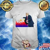 Trump throws mask funny President 2020 T-Shirt