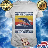 Never underestimate an old man who loves hang gliding vintage retro shirt