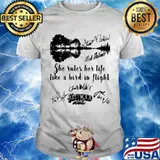 She Rules Her Life Like A Bird In Flight Fleerwood Mac Signature Shirt