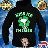 Kiss Me I’m Irish Smak Snoopy Patricks Day Shirt Hoodie