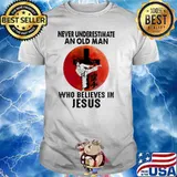 Never underestimate an old man who believes in jesus karate blood moon shirt