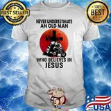 Never underestimate an old man who believes in Jesus side by side blood moon shirt