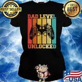 Dad Level Unlocked Gaming Pregnancy Announcement Vintage T-Shirt Ladies tee