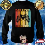 Dad Level Unlocked Gaming Pregnancy Announcement Vintage T-Shirt Sweater