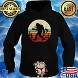 Bigfoot Fishing Sasquatch Fishermen Vintage T-Shirt Hoodie