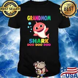 Grandmom Shark Doo Doo Doo T-Shirt