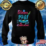 October 1941 Born To Be Awesome 80th Birthday Floral T-Shirt Sweater
