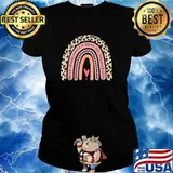 Se Amable En Un Mundo Donde Puedes Ser Cualquier Cosa Rainbow Leopard T-Shirt Ladies tee