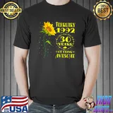30th Birthday 30 Year Old Woman Born February 1992 Sunflower Premium T-Shirt