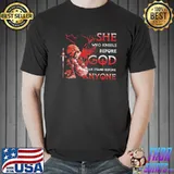 Angel She Who Kneels Before God Can Stand Before Anyone Shirt Unisex