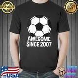 Awesome Since 2007 14th Birthday 14 Year Old Soccer Player T-Shirt Unisex