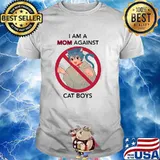 I AM A MOM AGAINST CAT BOYS Classic T-Shirt