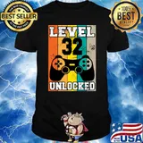level 32 unlocked 32 Years Old retro 80s 32nd Birthday gamer T-shirt