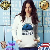 Scuba divers do it deeper vintage T-Shirt