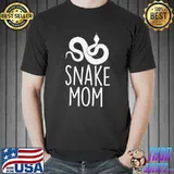Snake Mom Snakes Lover Mother Reptile Pet Owner Mama Mommy T-shirt