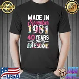 Official made in November 1981 40 Years Old Birthday Apparel T Shirt
