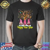 Happy New Year 2022 Pink Gnomes Xmas Family Fireworks T-Shirt Unisex