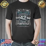 Nice Vintage 1980 Limited Edition Shirt 42 year old 42nd Birthday T-shirt