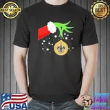 Official Cute the grinch hand holding ornament new orleans saints christmas shirt