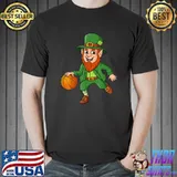 St Patricks Day Leprechaun Basketball Lucky Boys Girls Kids T-Shirt Unisex