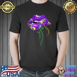 Awesome Mardi Gras Lips Queen Carnival Costume Purple & Gold T-Shirt