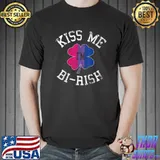 Best Kiss Me I'm Bi Rish Irish Bisexual Flag Saint Patrick's T-Shirt Unisex