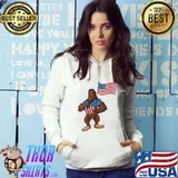 Bigfoot 4th of July Sasquatch American USA Flag Patriotic T-shirt