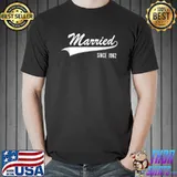 60th Wedding Anniversary Couple Gift Married since 1962 T- Unisex