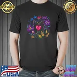Garden flowers and butterfly flowers with heart T-Shirt Unisex