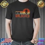 Level 8 Unlocked Birthday Boys. Gaming Classically Trained T-Shirt Unisex