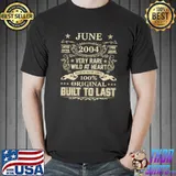 June 2004 Shirt 18 Years Old 18th Birthday Gifts T-shirt