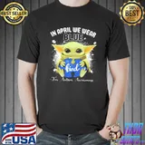 In April We Wear BLue Be Kind For Autism Awarness Bayy Yoda Shirt